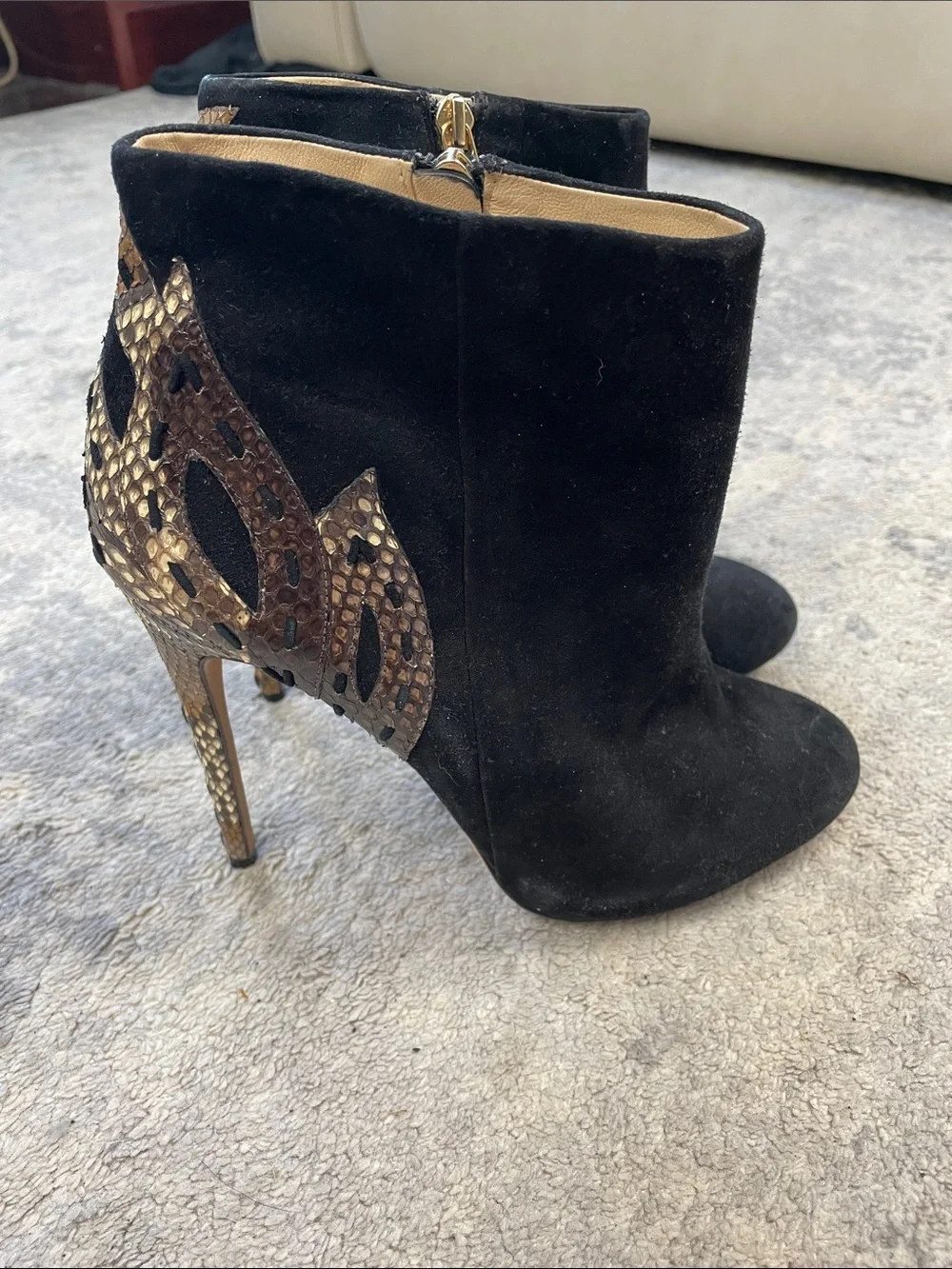 Alexandre Birman Black Suede Snakeskin Flame Heel Ankle Boots Heels Sz 39.5